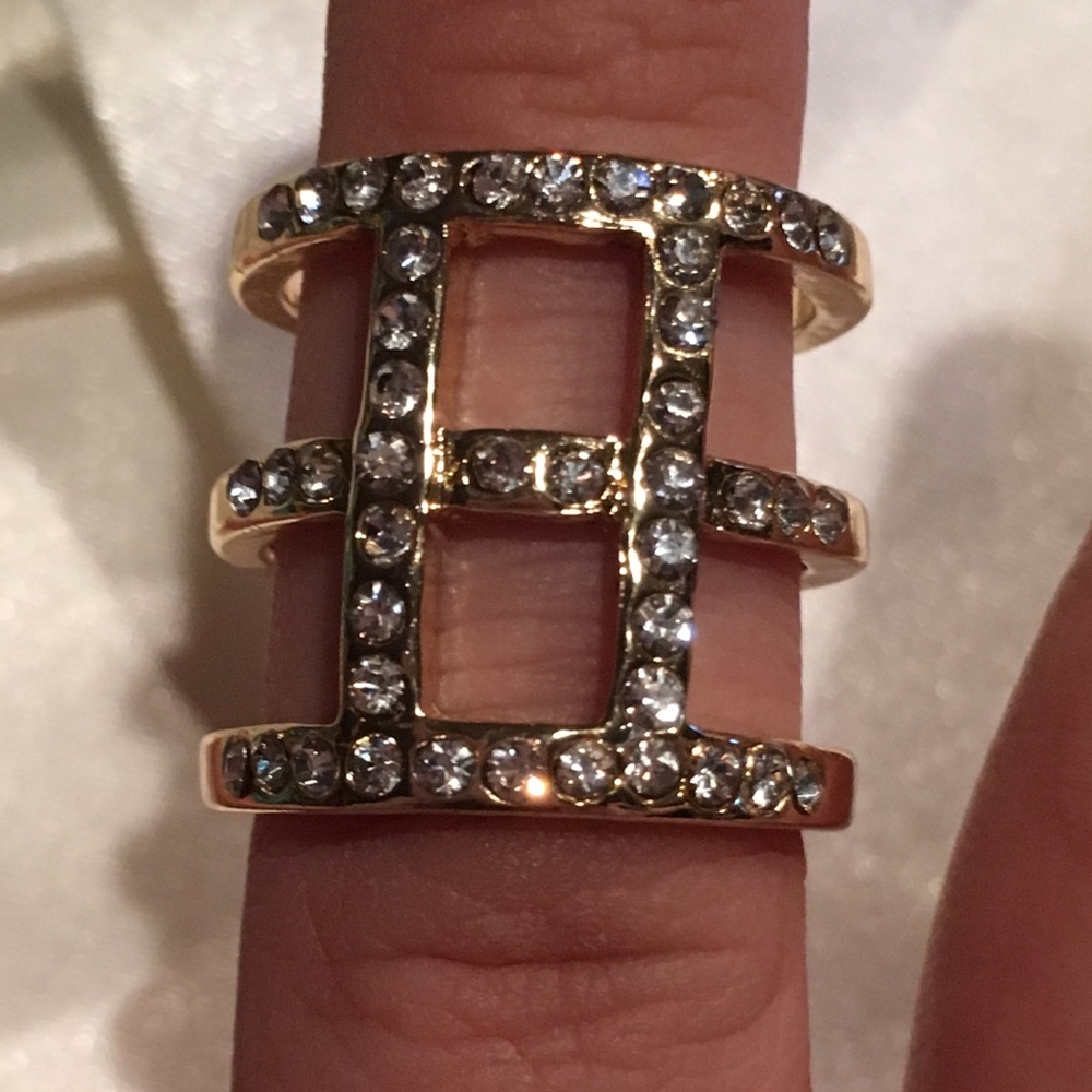 Nwot Express Statement Ring - image 3